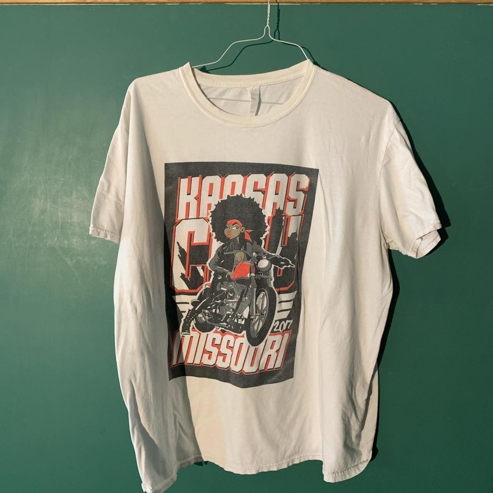 Gildan Mens XL White Kansas City Missouri Bad & Boujee Screen Print Graphic Tee